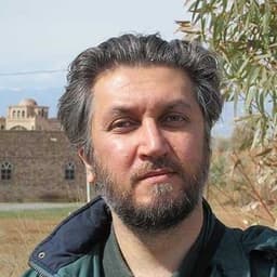 مشاور علمی